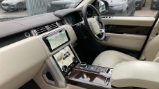 Land Rover Range Rover 2.0 P400e Vogue 4dr Auto Estate